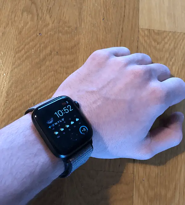 42mm apple watch compared to 38mm